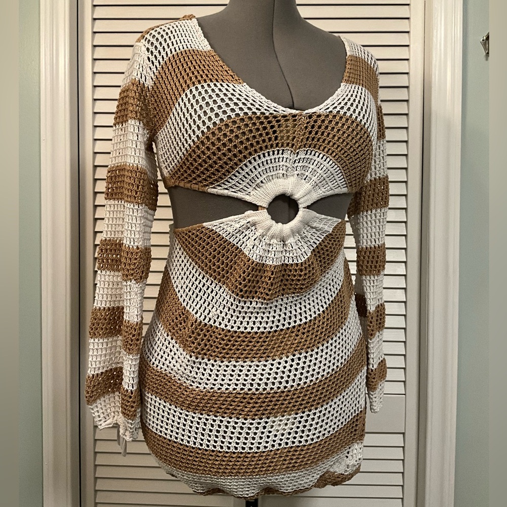 Women’s Crochet Swimsuit Cover Up - One Size 👙